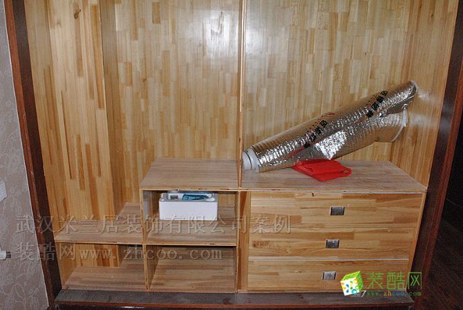 米兰居装饰联系方式
TEL:15171363613
QQ:532710284
欢迎前来咨询!
