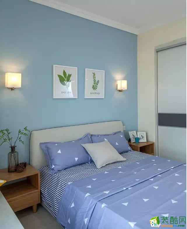 蓝色是最有利于睡眠的颜色,睡眠不好的朋友不妨把卧室墙面颜色刷成浅