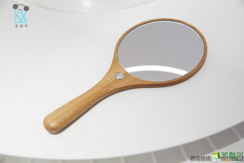 չʾD